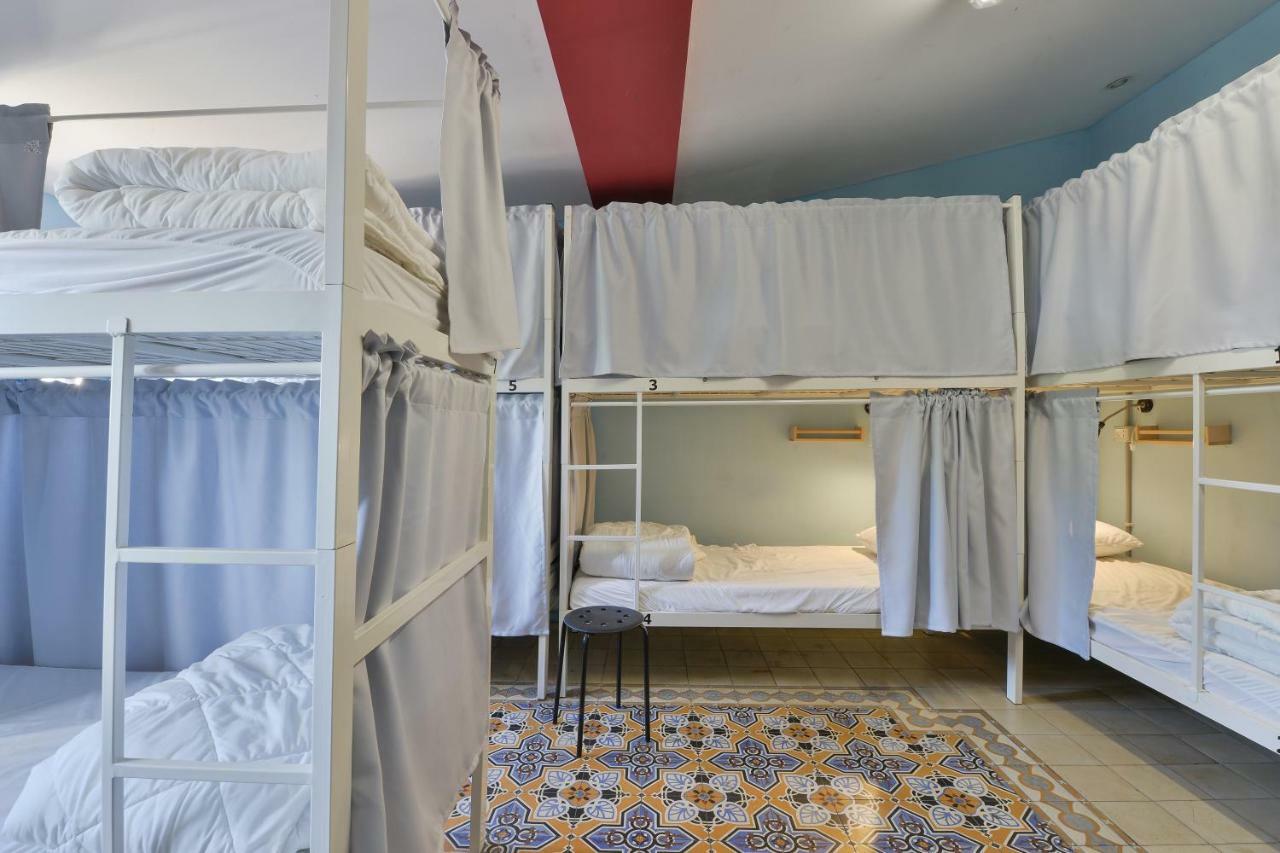 Caravan Hostel Tel Aviv By Roger Age 18-45 Экстерьер фото